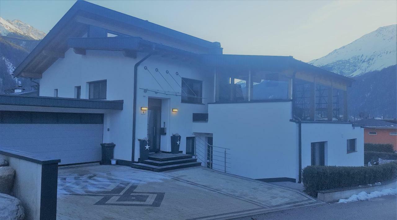 Alpenappartement Sonne Umhausen Bagian luar foto