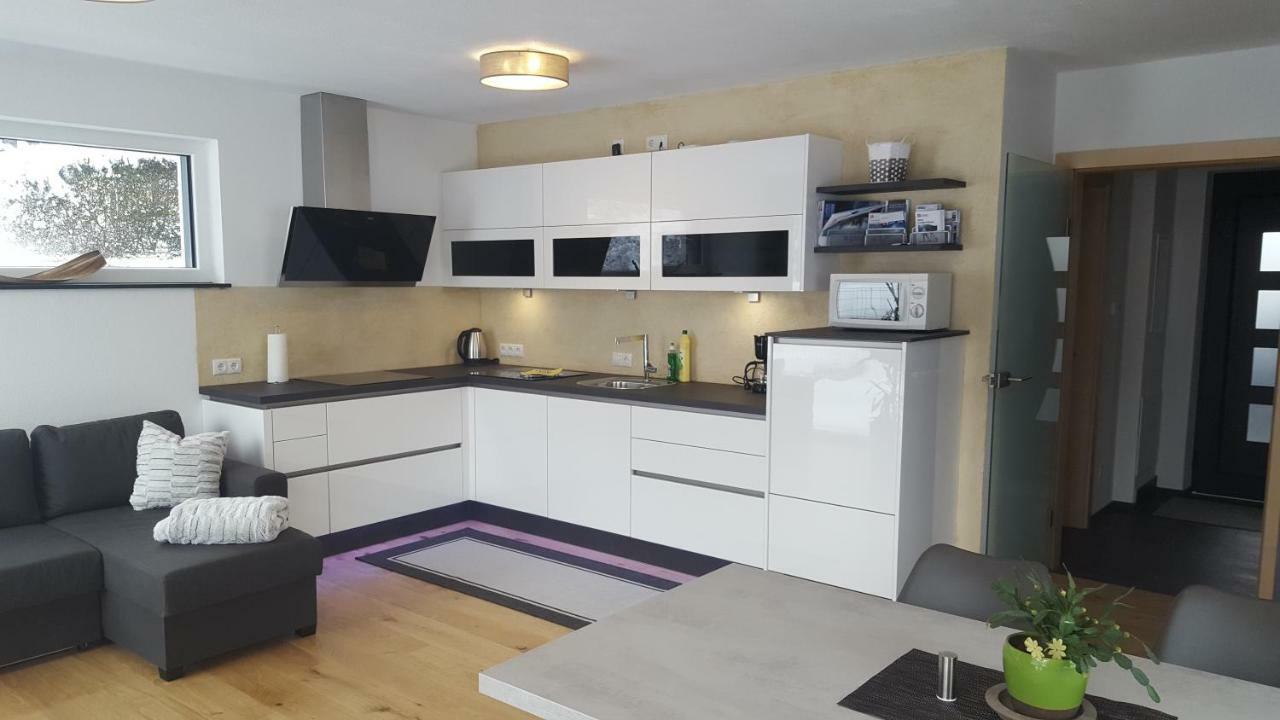 Alpenappartement Sonne Umhausen Bagian luar foto