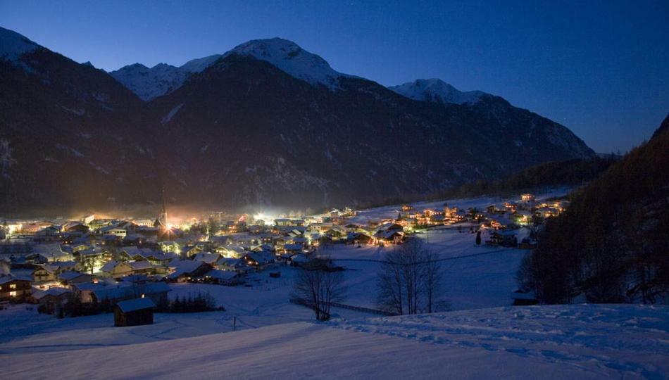 Alpenappartement Sonne Umhausen Bagian luar foto